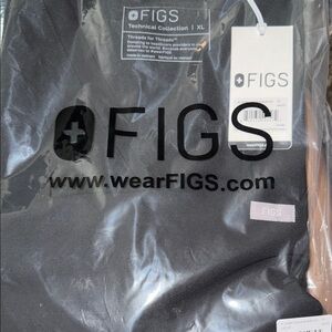 FIGS Adora V-Neck Scrub Top – Women’s XL (NWT)